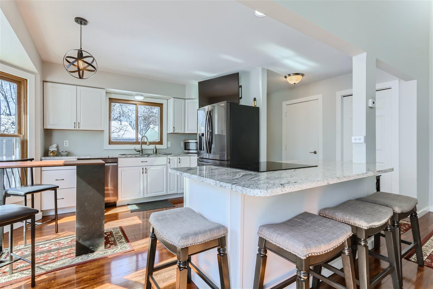 5734 Ridge Creek Road Shoreview, MN 55126 - Photo 1 of 28 Gallery Image 1