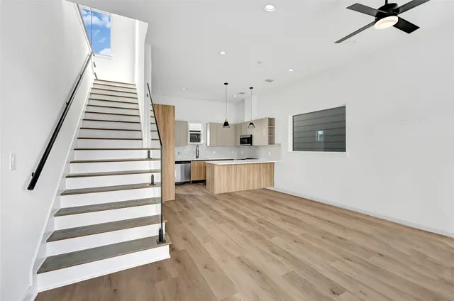 $2,700 | 2595 Paul Quinn Street, Houston, TX 77091