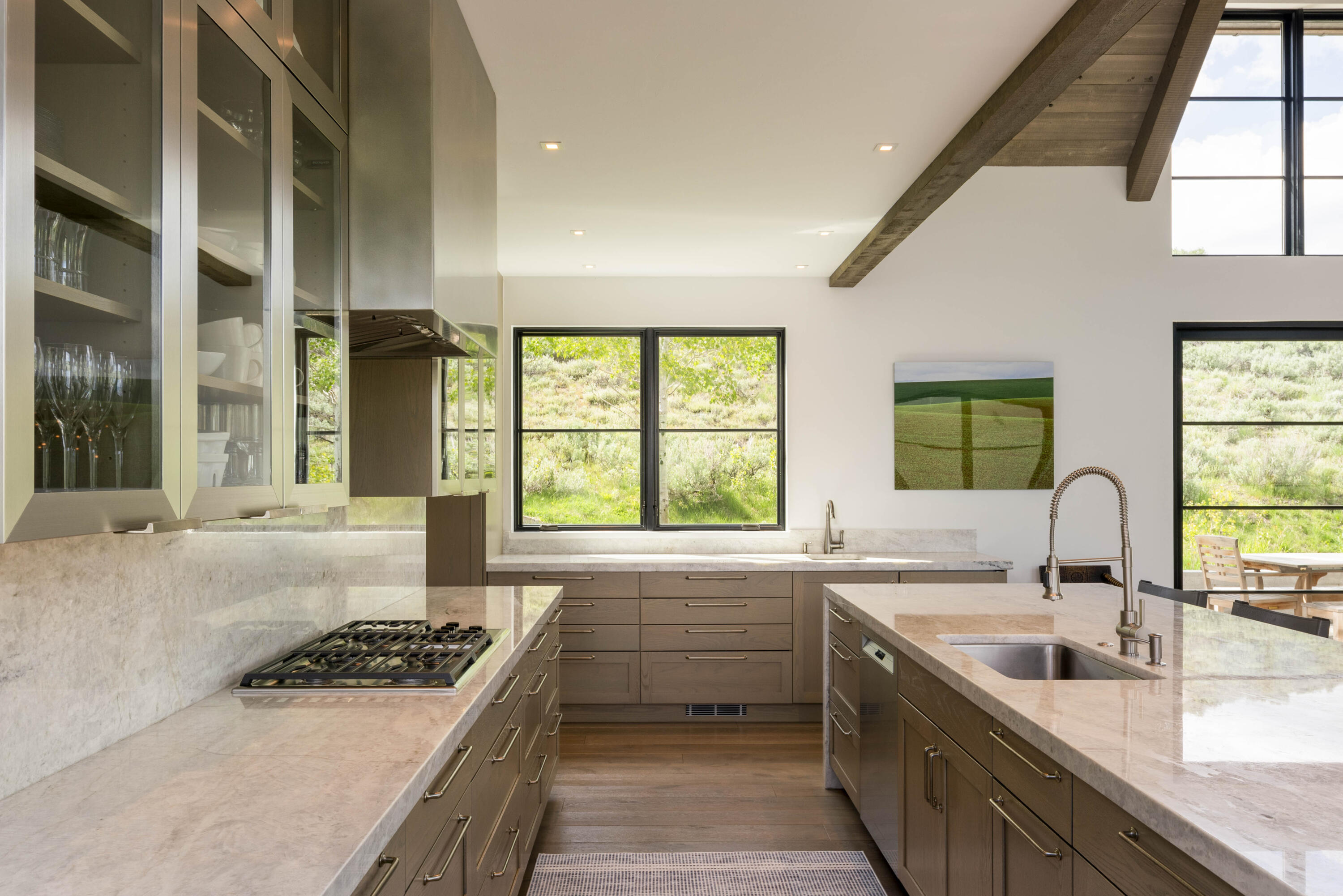 305 Diamond Back Road Sun Valley, ID 83353 - Photo 7 of 28 Plenty of space to cook,prep & serve