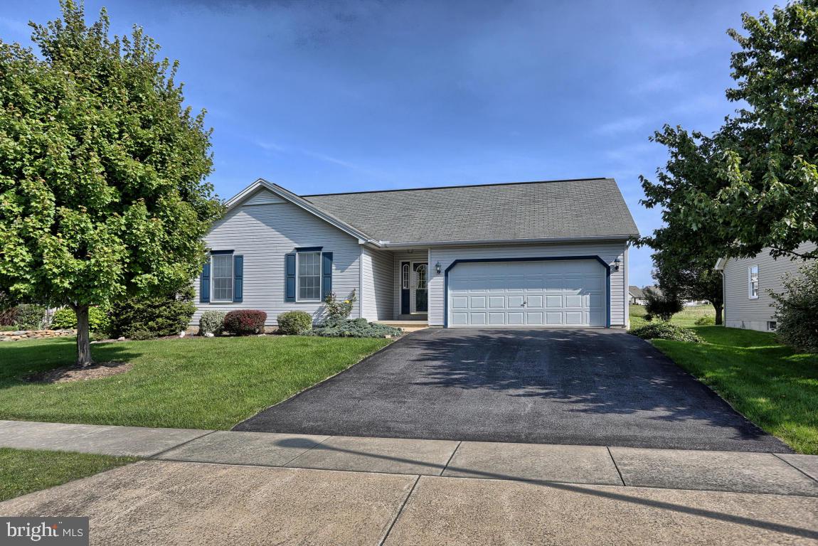 581 Old Farm Road Palmyra, PA 17078 - Photo 1 of 23 Gallery Image 1