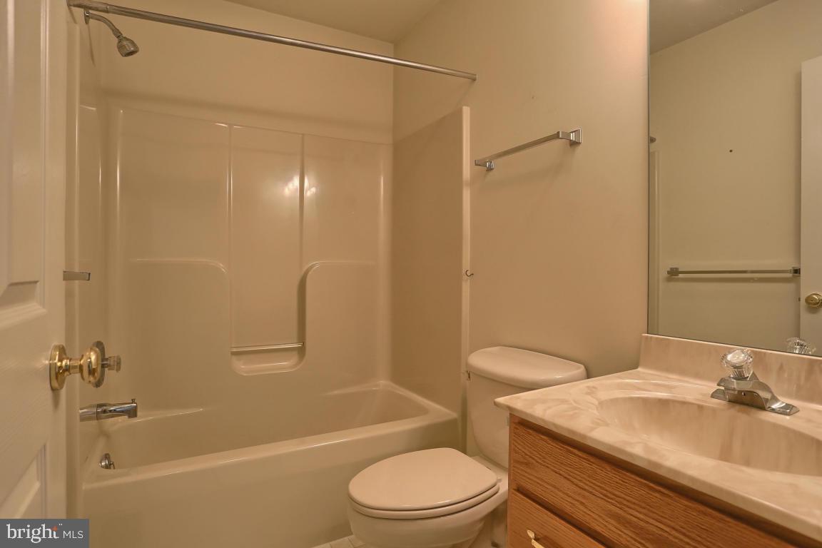 581 Old Farm Road Palmyra, PA 17078 - Photo 15 of 23 Gallery Image 15