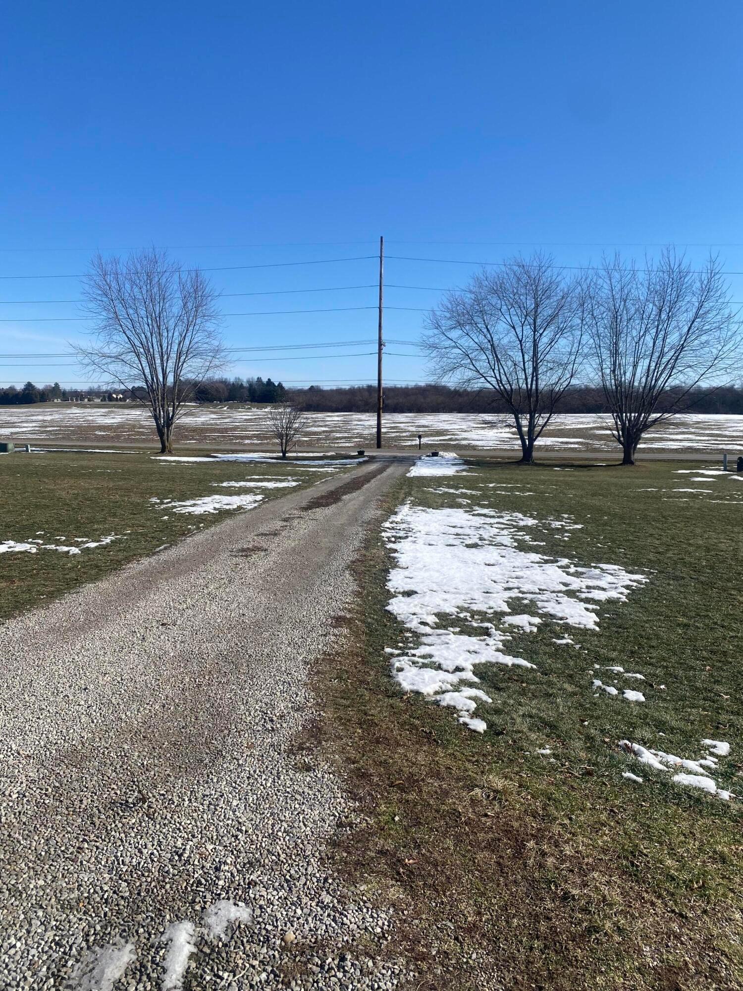 21855 Bolender Pontious Road Circleville, OH 43113 - Photo 2 of 16 IMG_7430