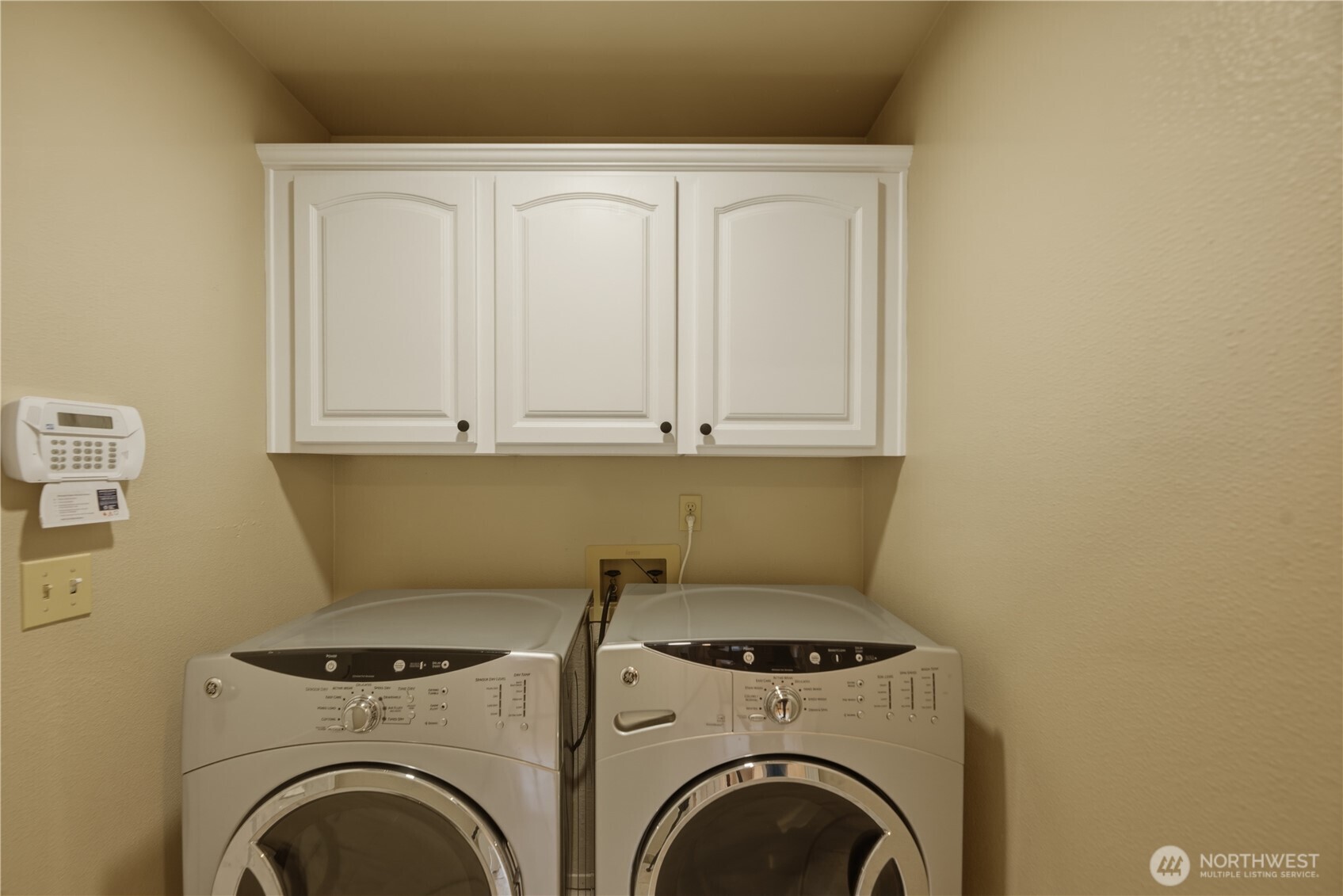 2415 Southeast 8th Place Renton, WA 98057 - Photo 27 of 39 a utility room with dryer and washer