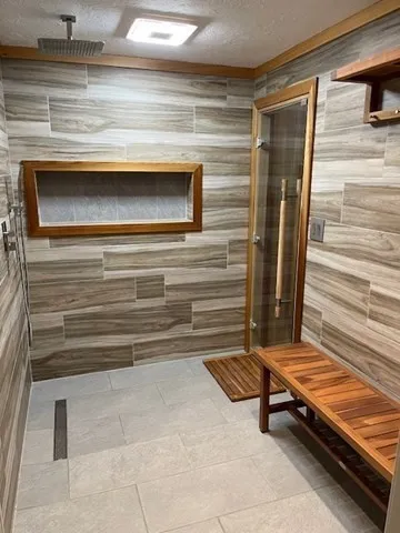 $795,000 | 162 Sutton Avenue, Oxford, MA 01540