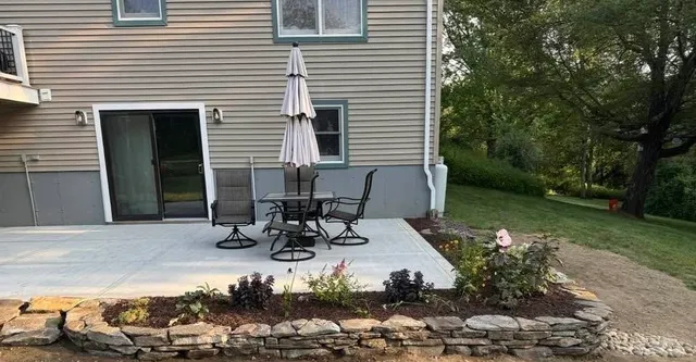 $795,000 | 162 Sutton Avenue, Oxford, MA 01540