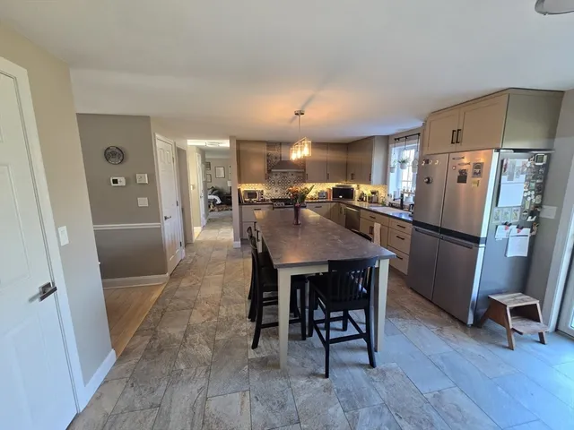 $795,000 | 162 Sutton Avenue, Oxford, MA 01540