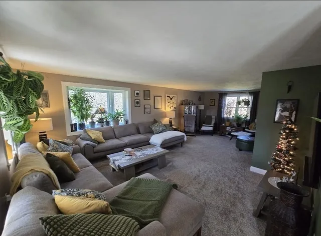 $795,000 | 162 Sutton Avenue, Oxford, MA 01540