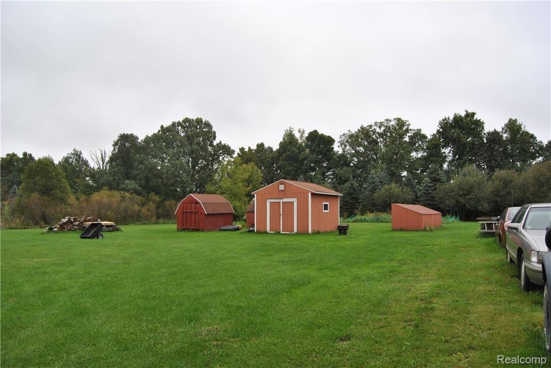 6280 Patrick Road North Branch, MI 48461 - Photo 16 of 21 DSC_0169.JPG