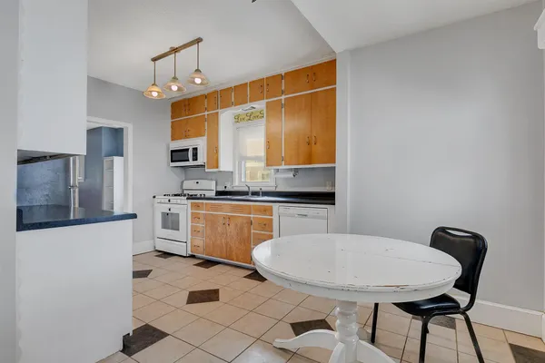 $249,500 | 1033 15th Avenue South, St. Cloud, MN 56301