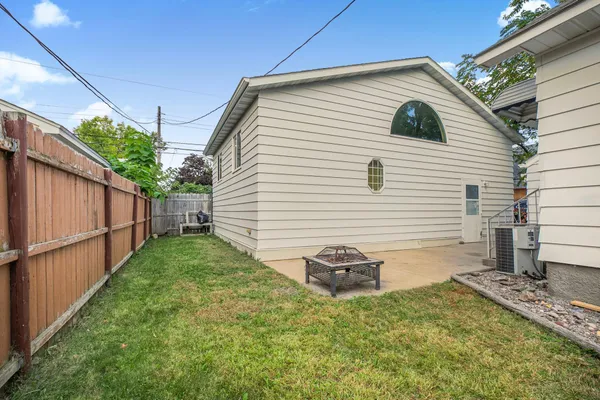 $249,500 | 1033 15th Avenue South, St. Cloud, MN 56301