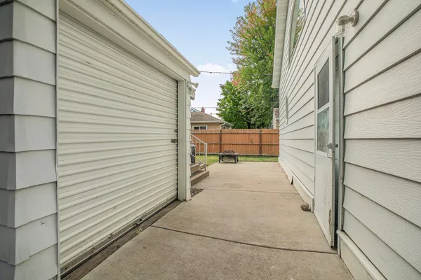 $249,500 | 1033 15th Avenue South, St. Cloud, MN 56301