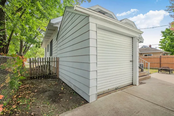 $249,500 | 1033 15th Avenue South, St. Cloud, MN 56301