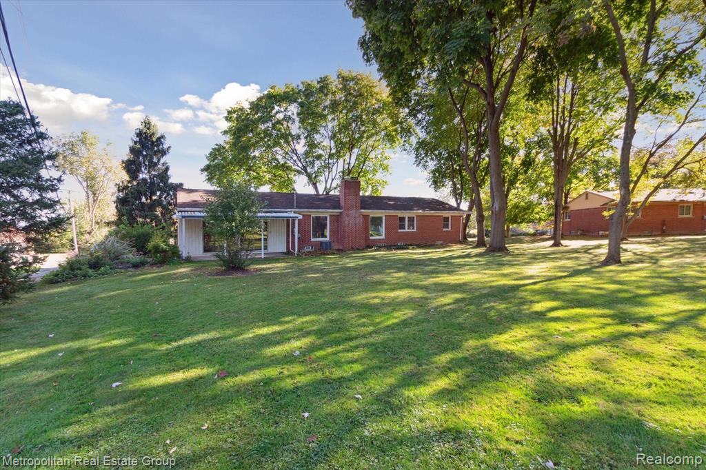 26115 Steele Road Farmington Hills, MI 48331 - Photo 36 of 40