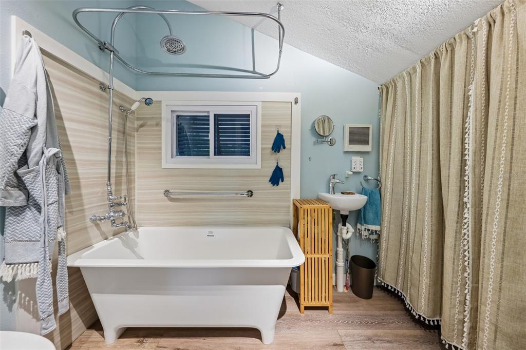 24521 Snail Road Astor, FL 32102 - Photo 17 of 57