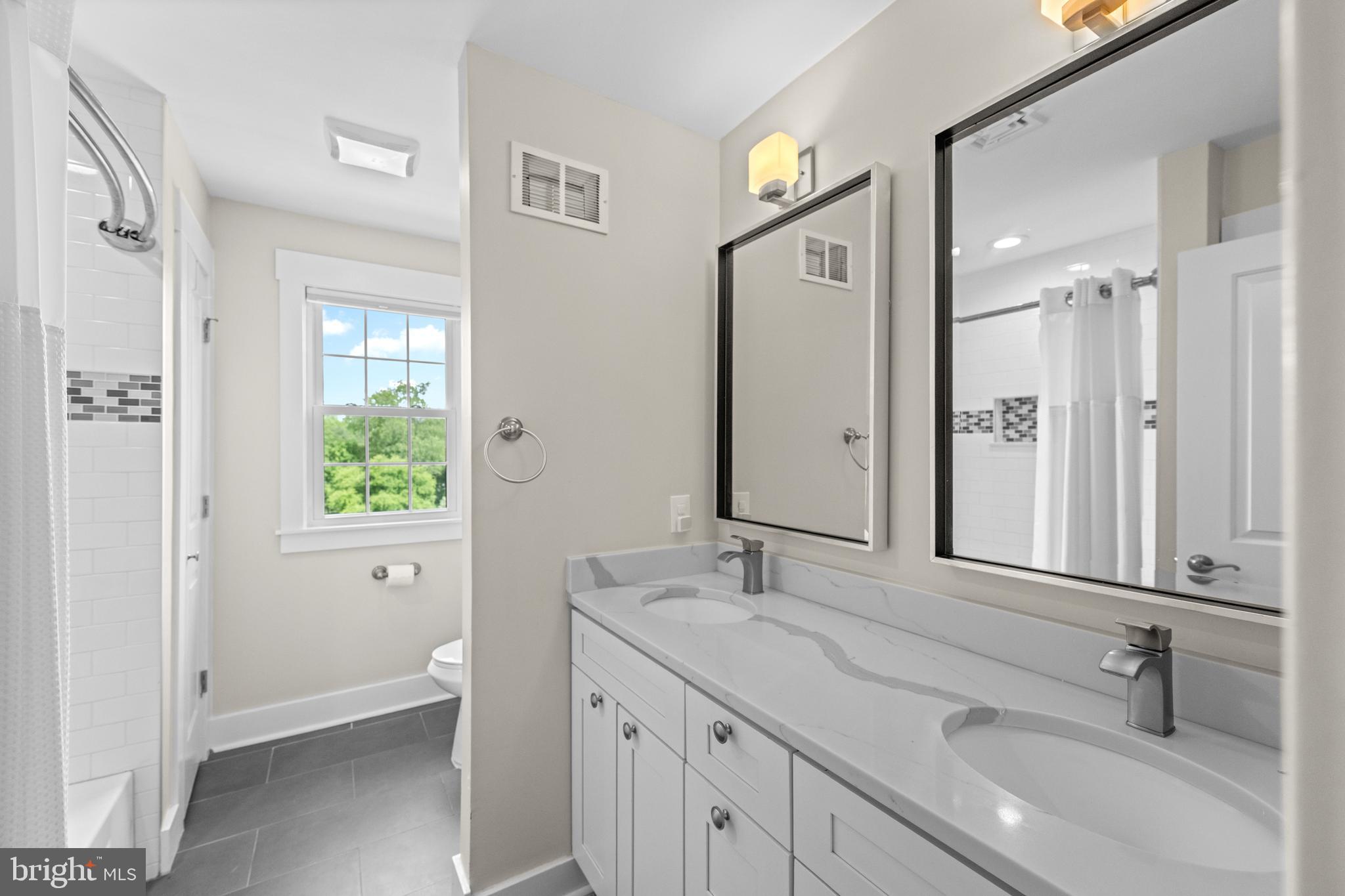 2031 White Horse Road Berwyn, PA 19312 - Photo 40 of 54 Hall Bath