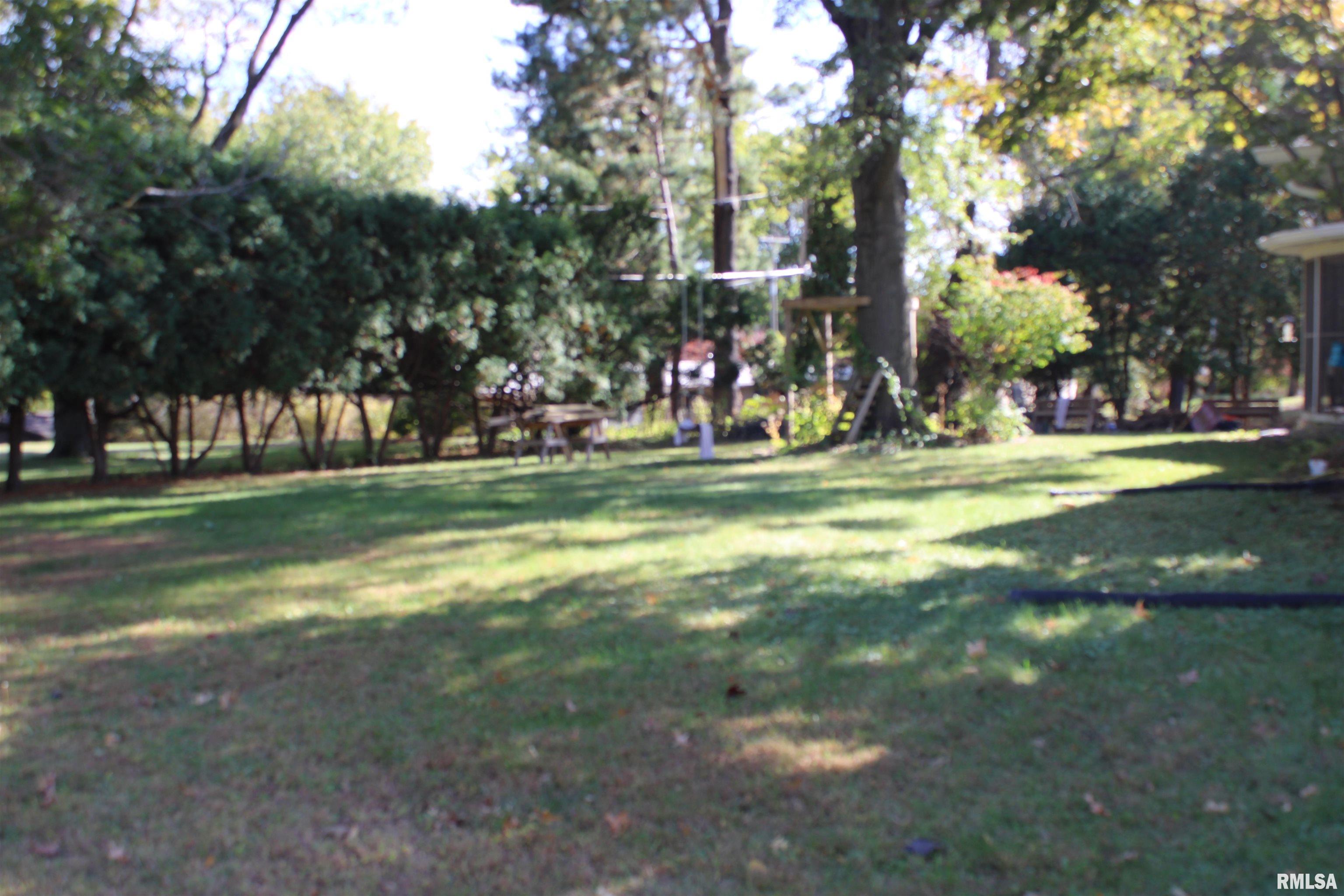 2610 31st Street Moline, IL 61265 - Photo 33 of 37