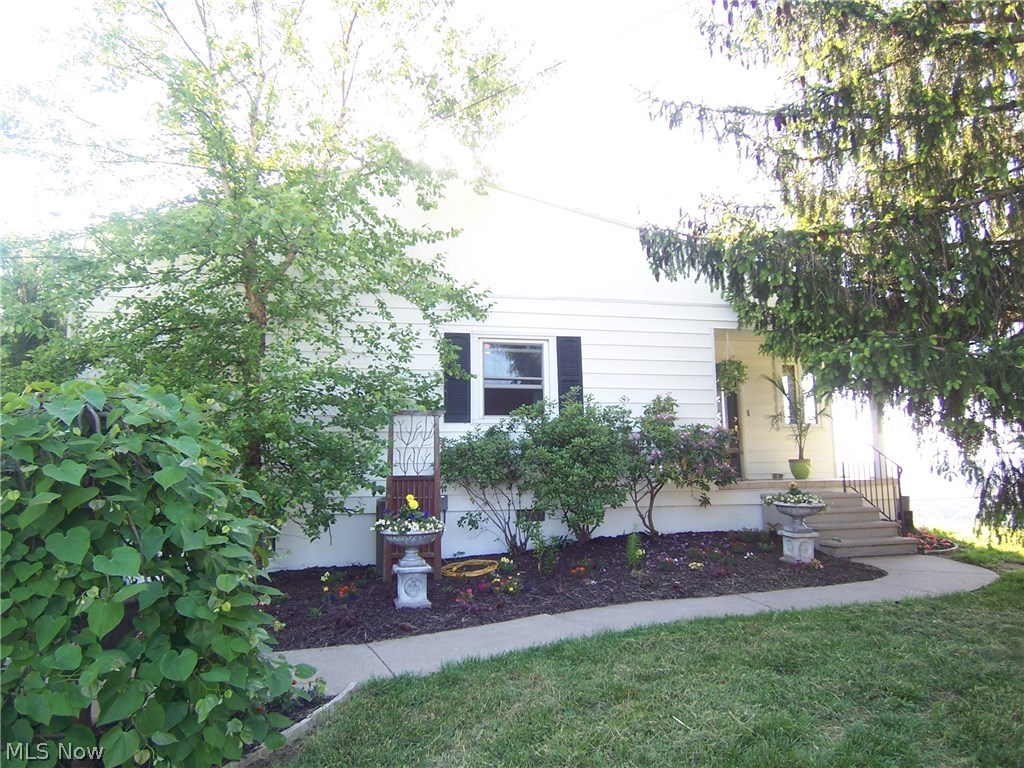 6723 Dupont Road Washington, WV 26181 - Photo 1 of 28 Front of 6723 DuPont Rd