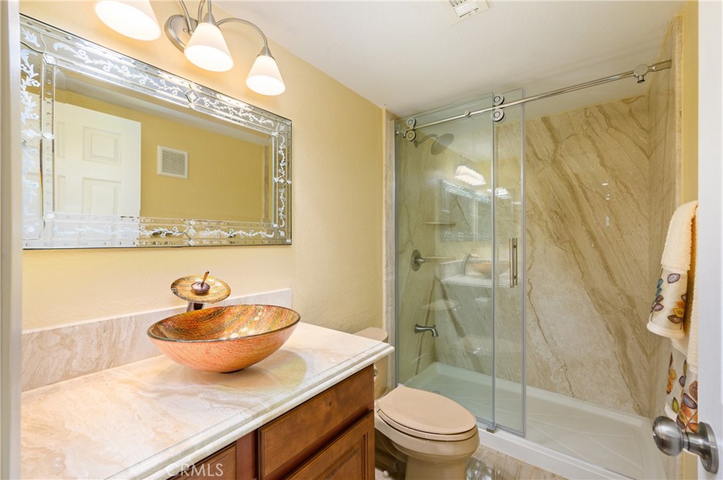 36 Corniche Drive, Unit B Dana Point, CA 92629 - Photo 15 of 37 Custom Euro slider shower door