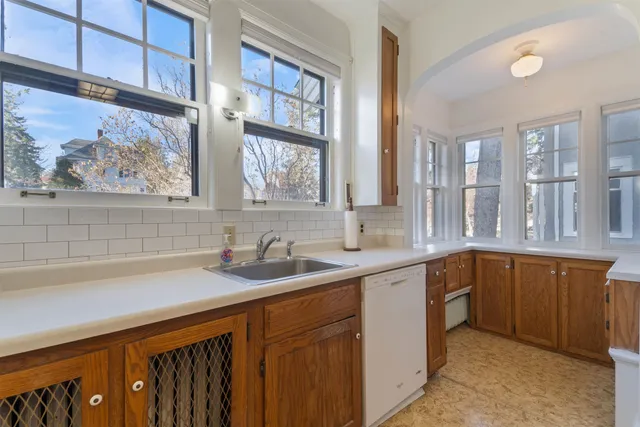 $650,000 | 2418 East 4th Street, Duluth, MN 55812