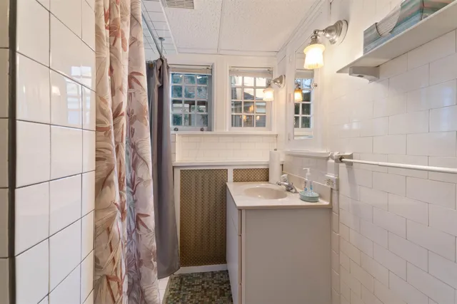 $650,000 | 2418 East 4th Street, Duluth, MN 55812