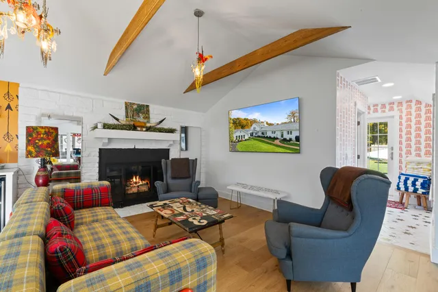 $2,750,000 | N1702 Durand Drive, Linn, WI 53147