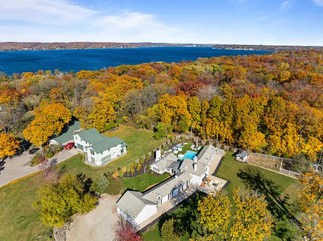 $2,750,000 | N1702 Durand Drive, Linn, WI 53147