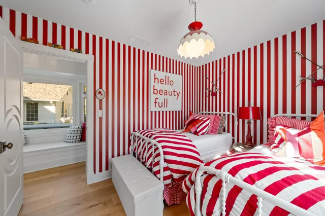 $2,750,000 | N1702 Durand Drive, Linn, WI 53147