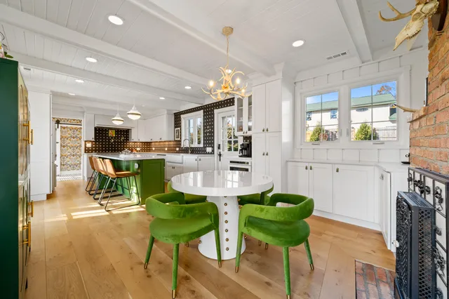 $2,750,000 | N1702 Durand Drive, Linn, WI 53147