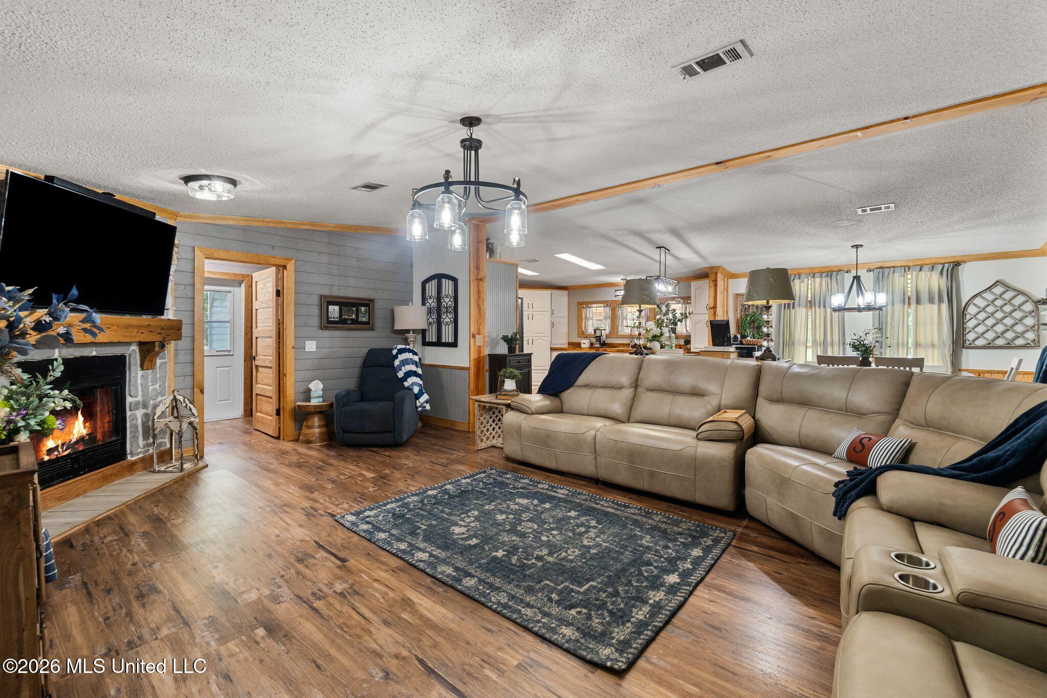 8360 Cuevas Town Road Picayune, MS 39466 - Photo 8 of 34 8360_Cuevas_Town_Rd-18
