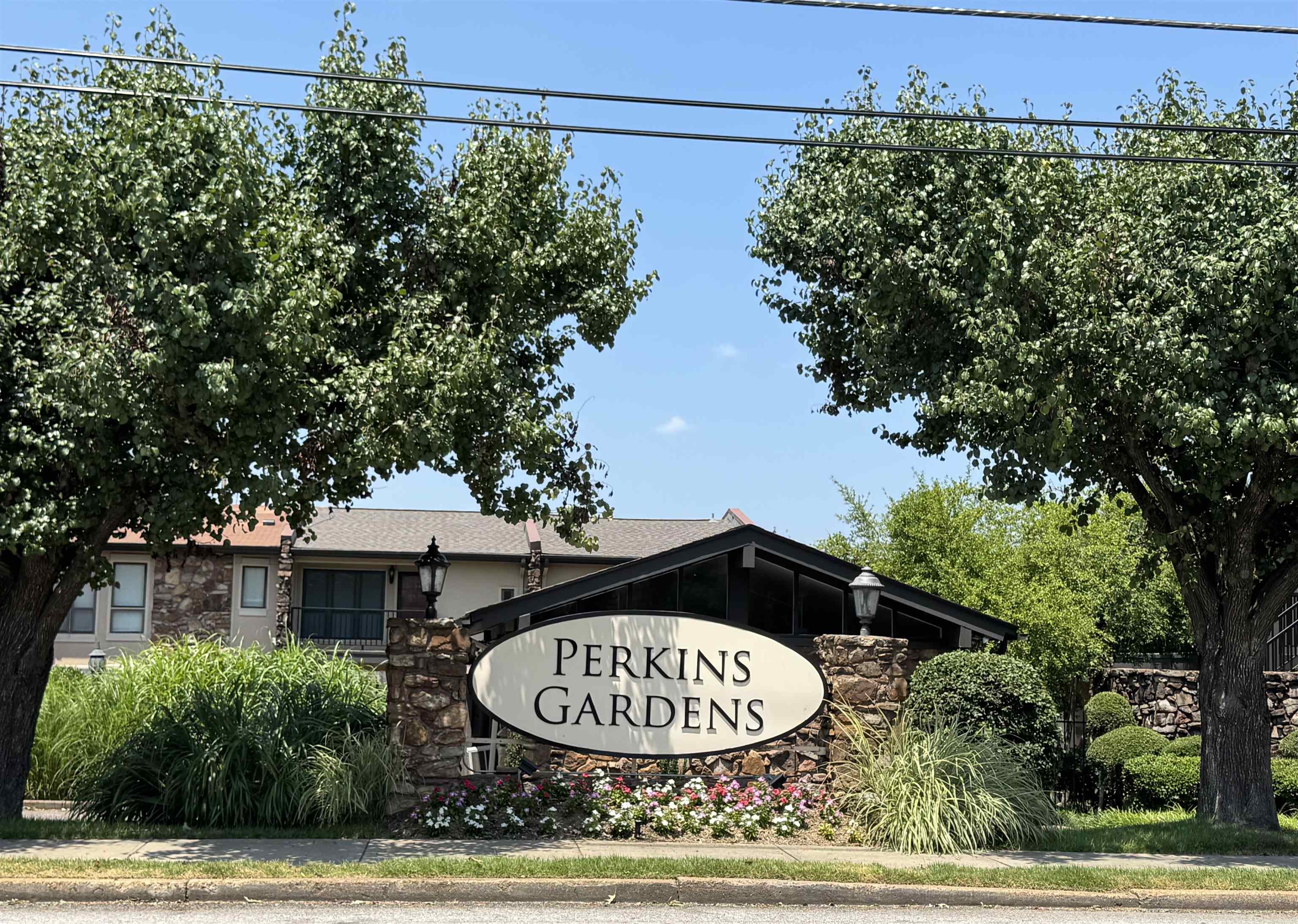 427 South Perkins Road, Unit 4271 Memphis, TN 38117 - Photo 3 of 37
