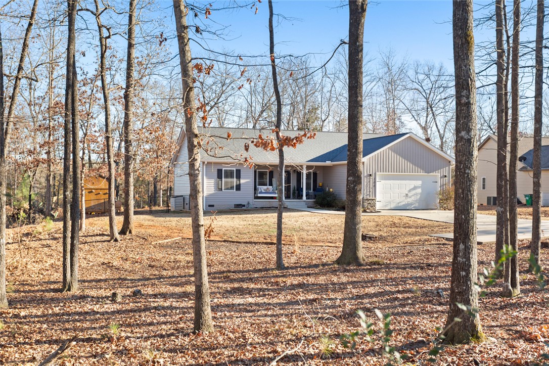 108 Thunder Valley Road Seneca, SC 29678 - Photo 2 of 43 Gallery Image 2