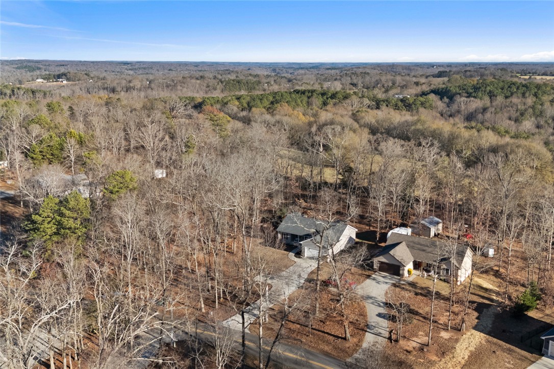108 Thunder Valley Road Seneca, SC 29678 - Photo 38 of 43 Gallery Image 38