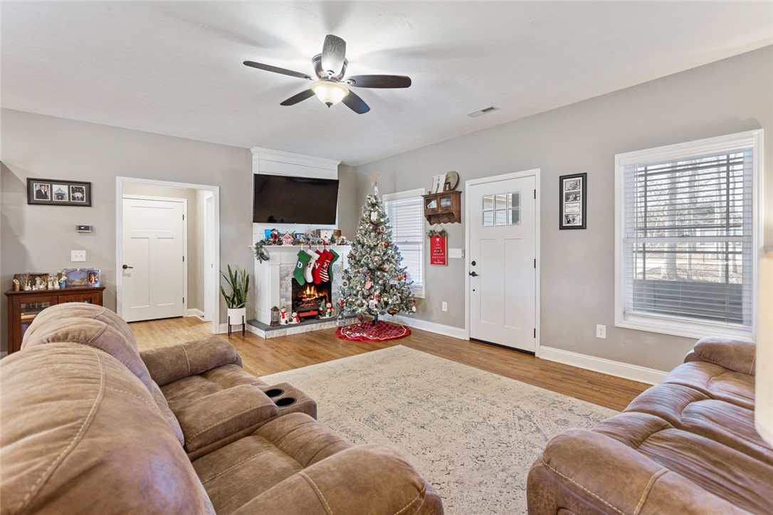 108 Thunder Valley Road Seneca, SC 29678 - Photo 6 of 43 Gallery Image 6