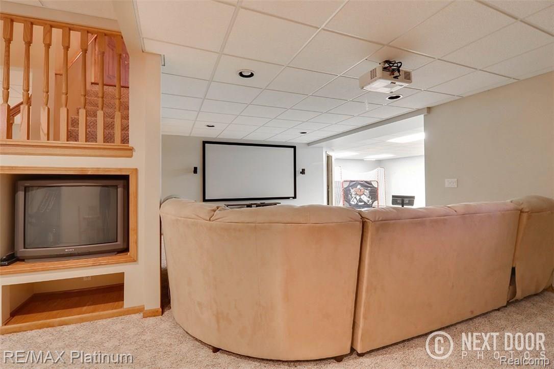 9730 Quail Ridge Run Brighton, MI 48114 - Photo 25 of 30 720A7249_blended.jpg