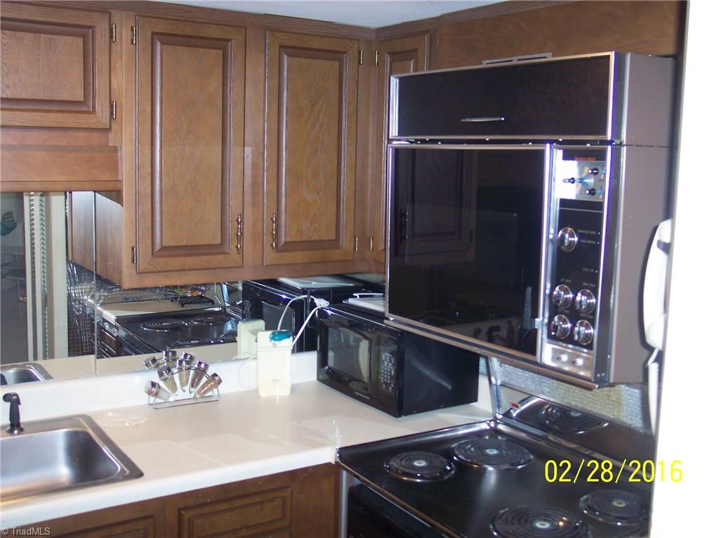 531 North Hamilton Street High Point, NC 27262 - Photo 4 of 12 Gallery Image 4