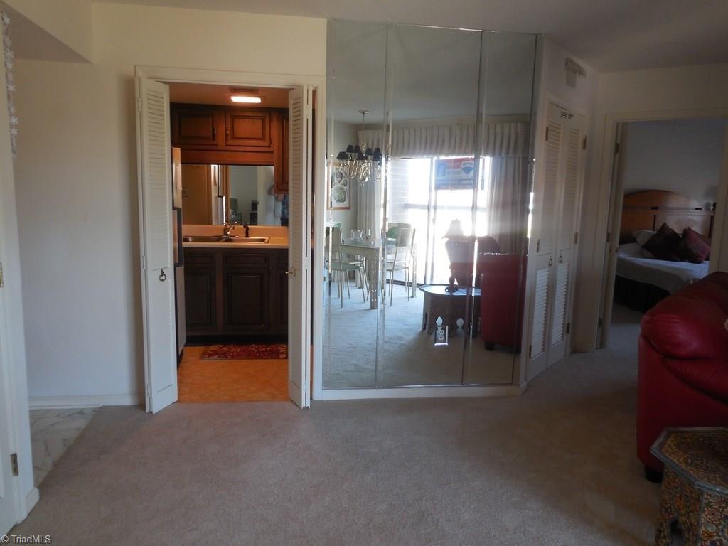 531 North Hamilton Street High Point, NC 27262 - Photo 6 of 12 Gallery Image 6