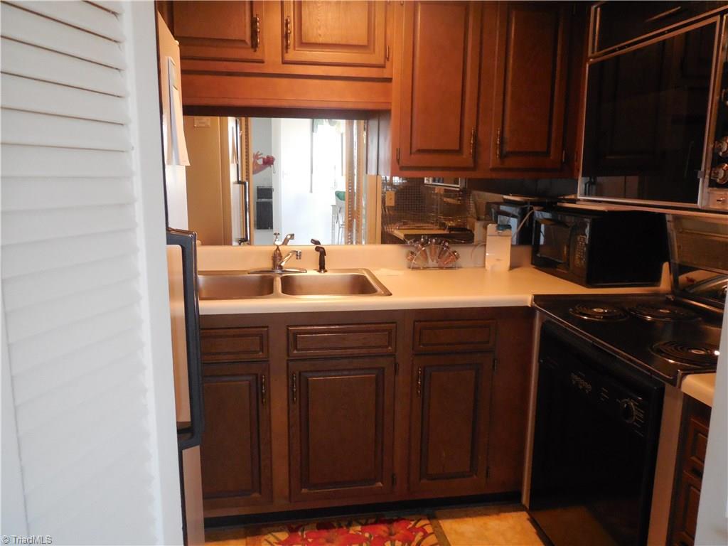 531 North Hamilton Street High Point, NC 27262 - Photo 7 of 12 Gallery Image 7