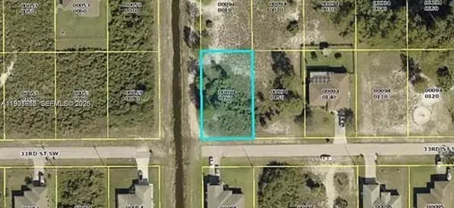 $35,000 | 2614 33rd Street Southwest, Lehigh Acres, FL 33976