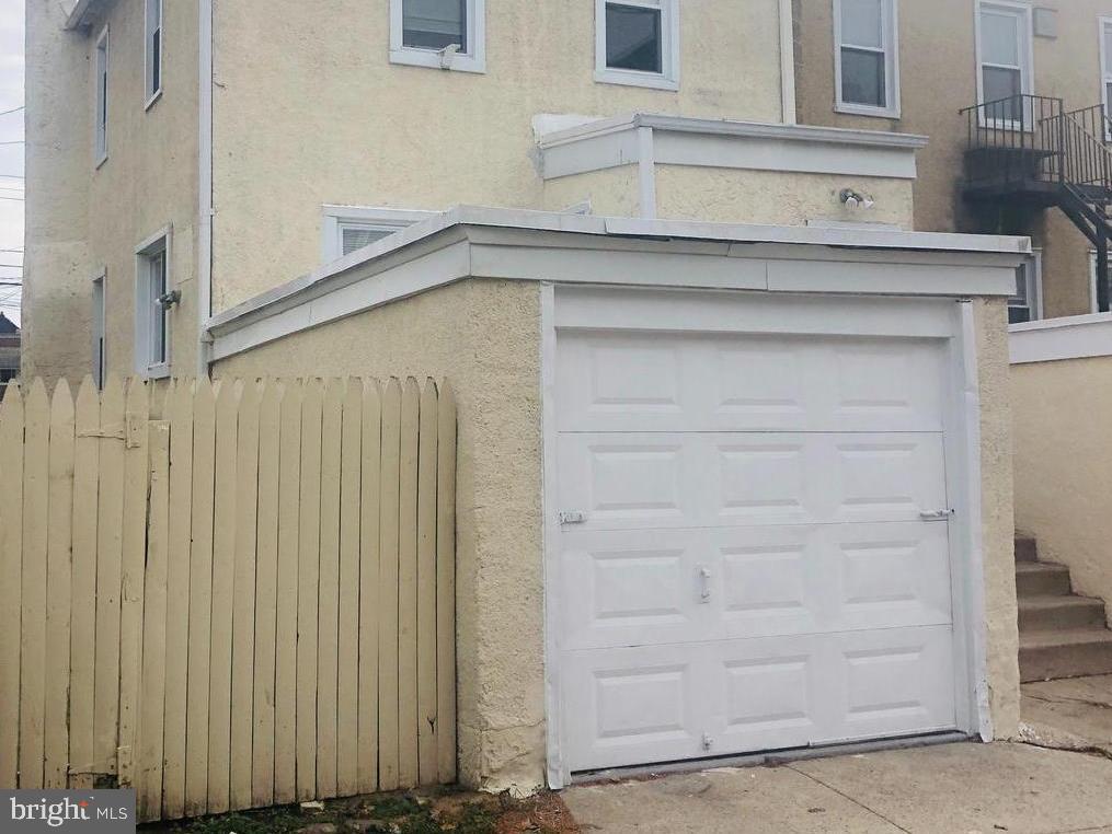 214 Ashby Road Upper Darby, PA 19082 - Photo 2 of 28 Garage