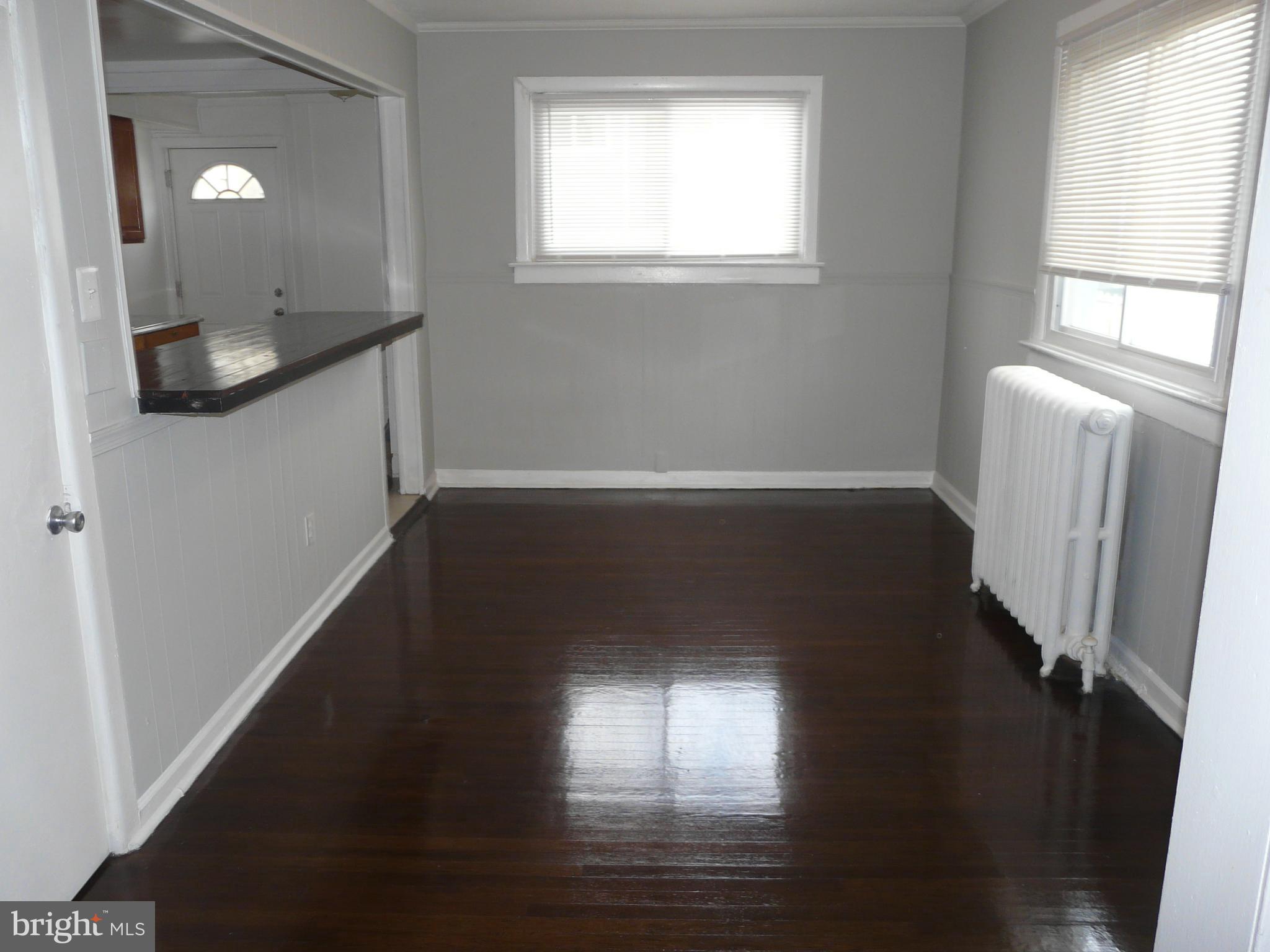214 Ashby Road Upper Darby, PA 19082 - Photo 4 of 28 Dining room