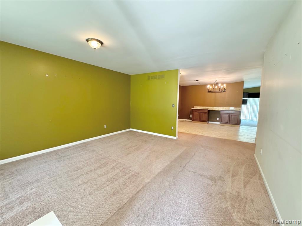 43038 Hanford Road Canton, MI 48187 - Photo 3 of 26