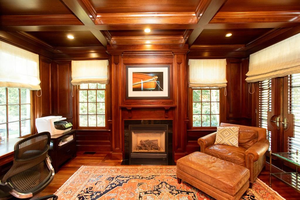 27 Pembroke Road Wellesley, MA 02482 - Photo 14 of 28