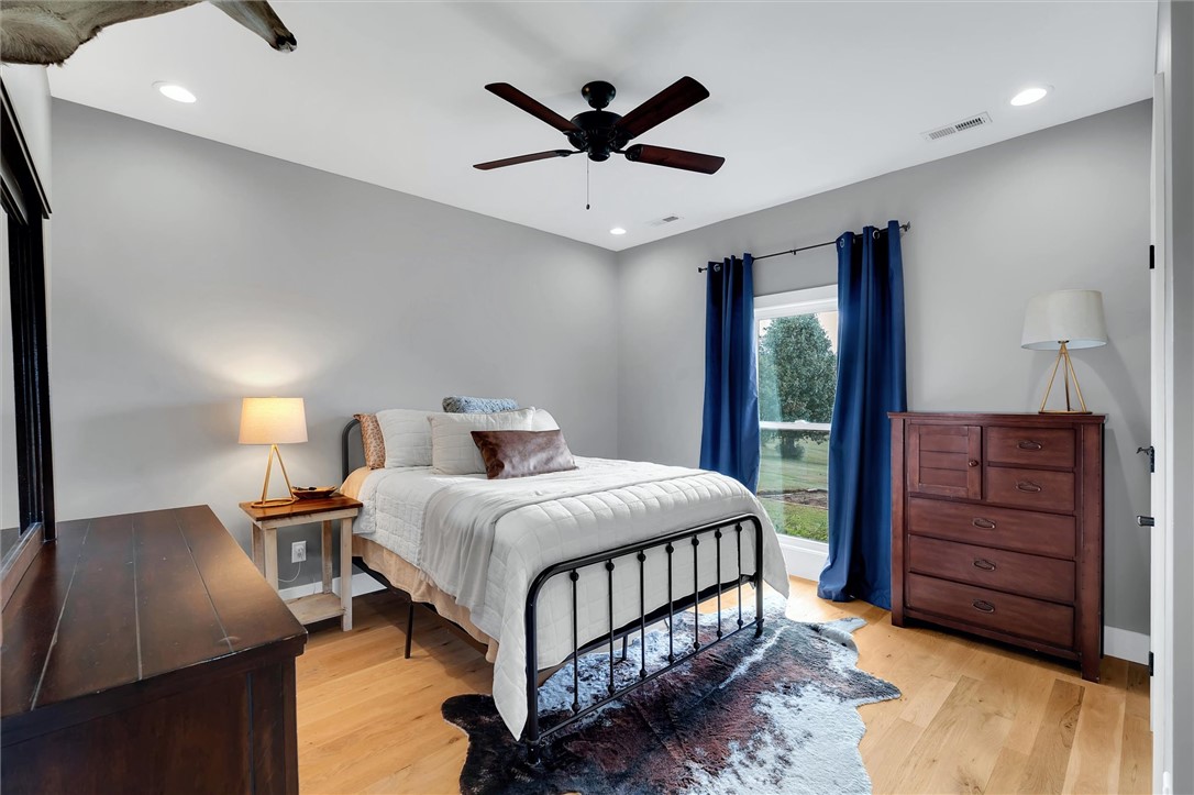 2015 Walhalla Highway Pickens, SC 29671 - Photo 26 of 45