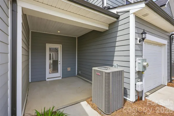 $350,000 | 10108 Guardian Drive, Charlotte, NC 28273