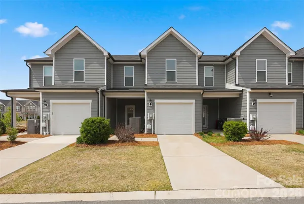 $350,000 | 10108 Guardian Drive, Charlotte, NC 28273