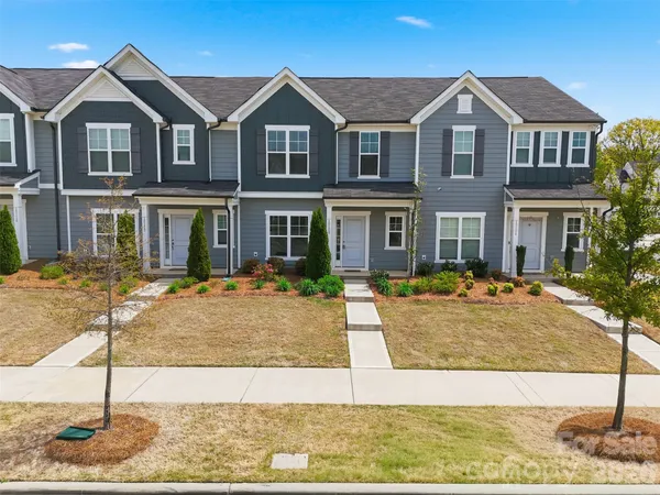 $350,000 | 10108 Guardian Drive, Charlotte, NC 28273