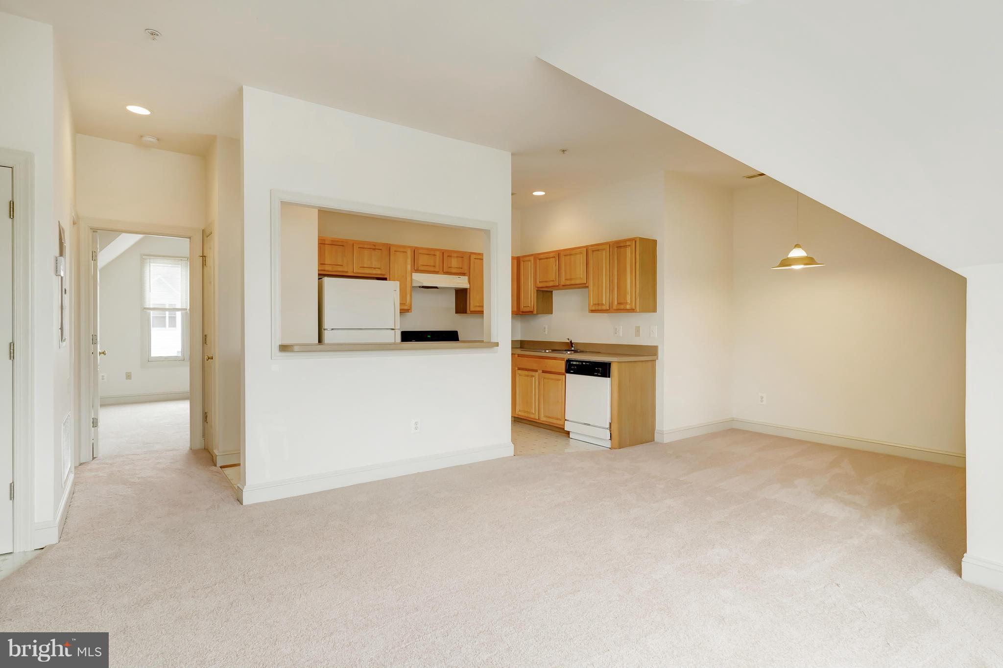 104 Dry Mill Road Southwest, Unit 301 Leesburg, VA 20175 - Photo 7 of 23 Interior (General)