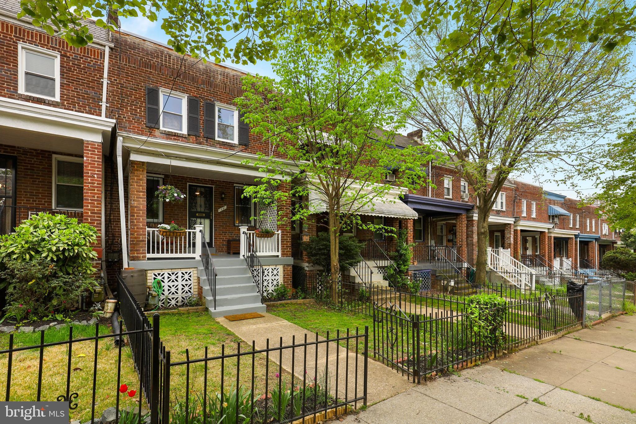 1631 R Street Southeast Washington, DC 20020 - Photo 2 of 34 Gallery Image 2