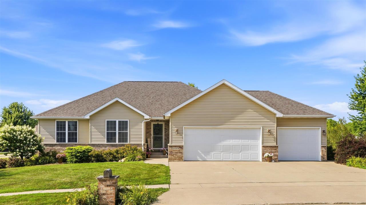 1449 Ridgeview Court Washington, IA 52353 - Photo 1 of 34 Gallery Image 1