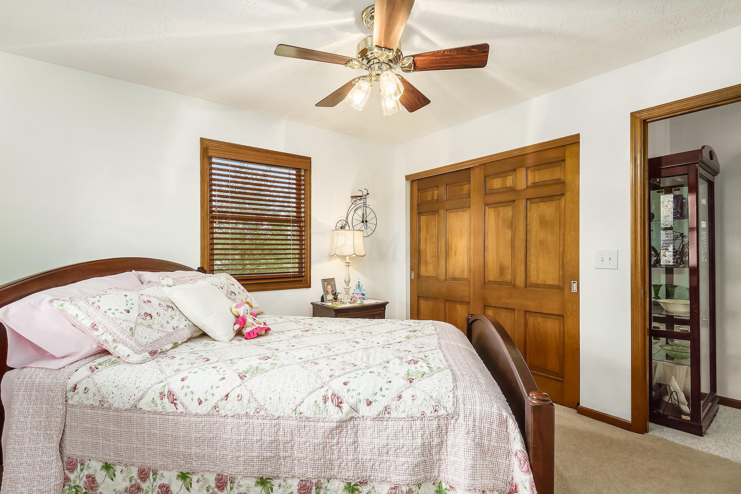 6218 Feder Road Columbus, OH 43228 - Photo 25 of 43 Gallery Image 25